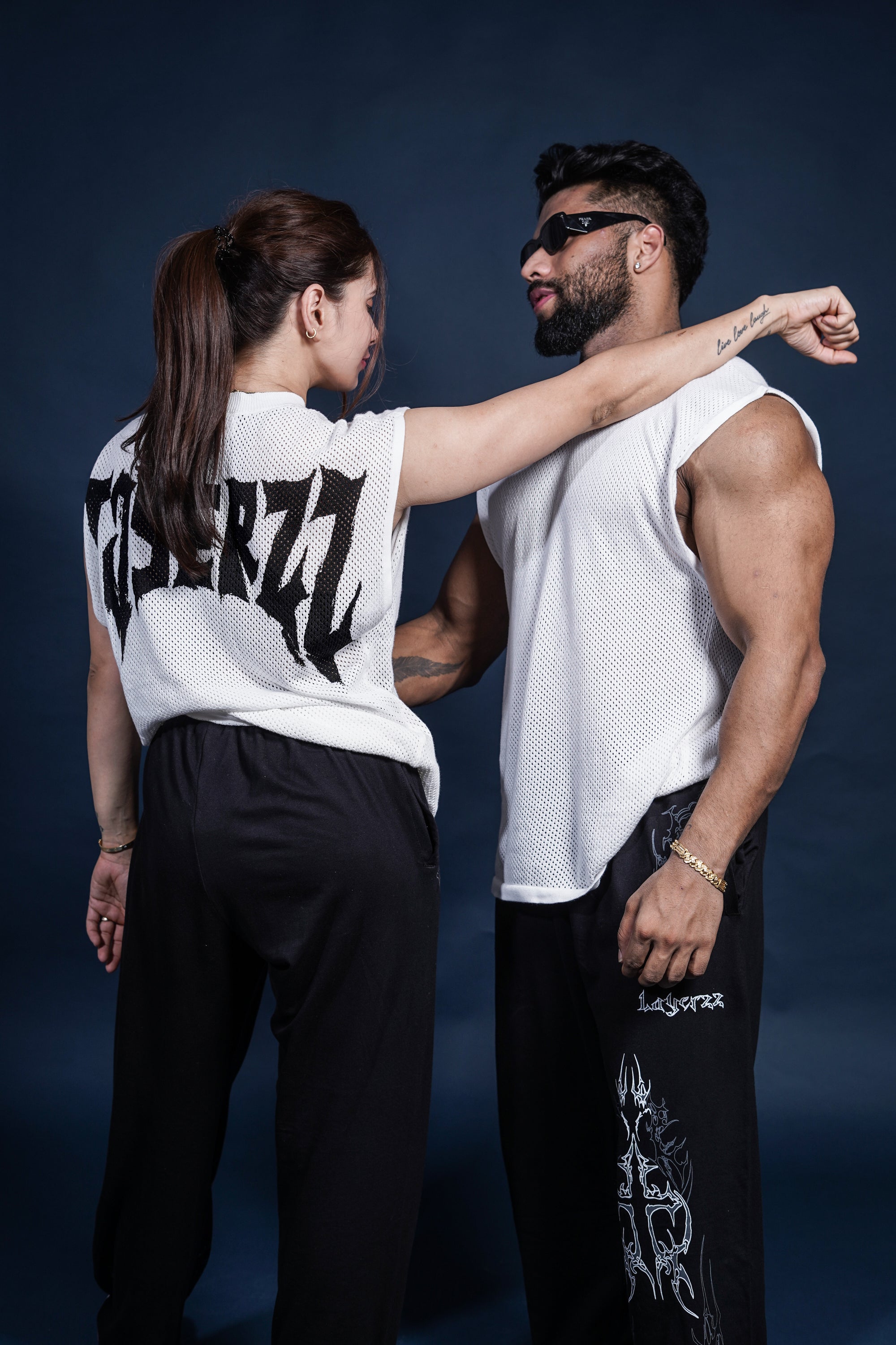 DROP SHOULDER KNIT CUT-OFF - WHITE
