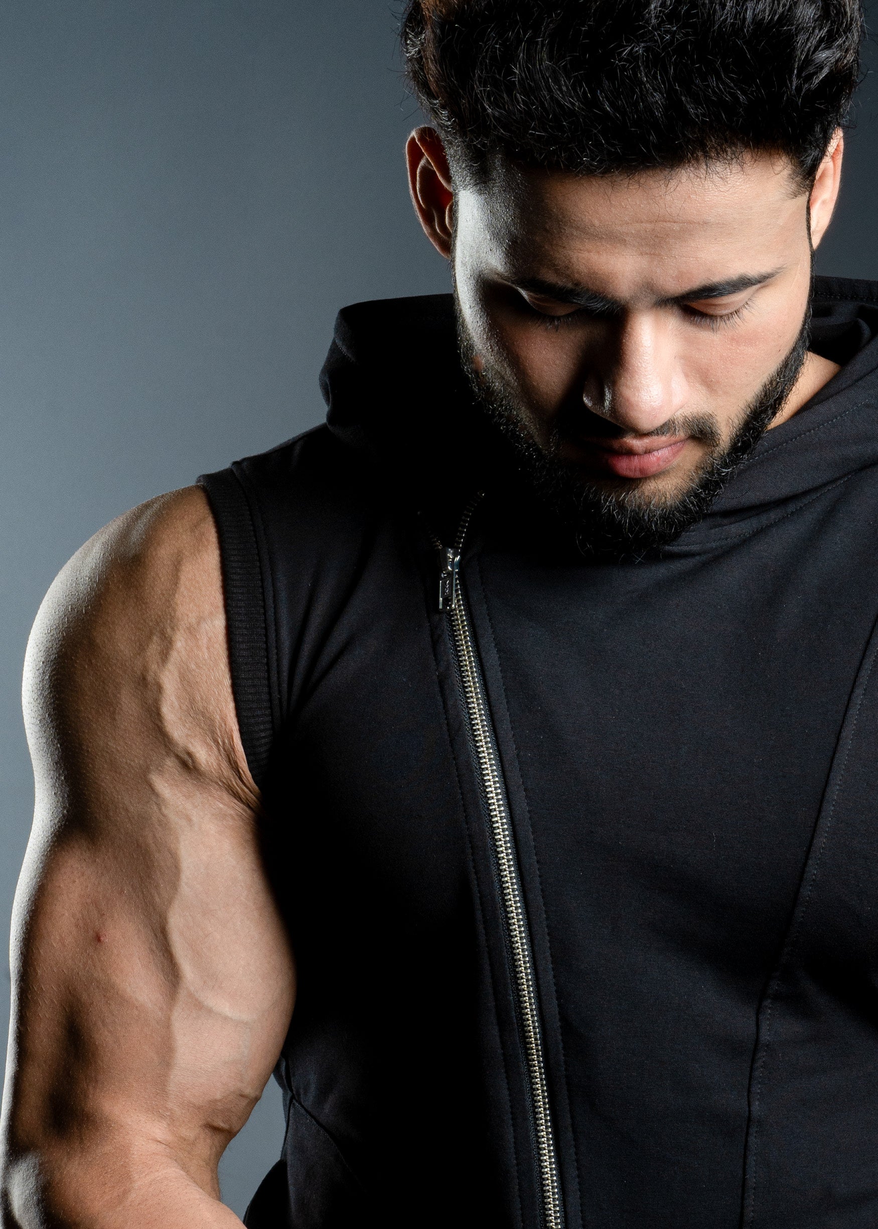 ARMFLEX SLEEVELESS ZIP HOODIE - Premium  from LAYERZZ - Just Rs. 1199! Shop now at LAYERZZ