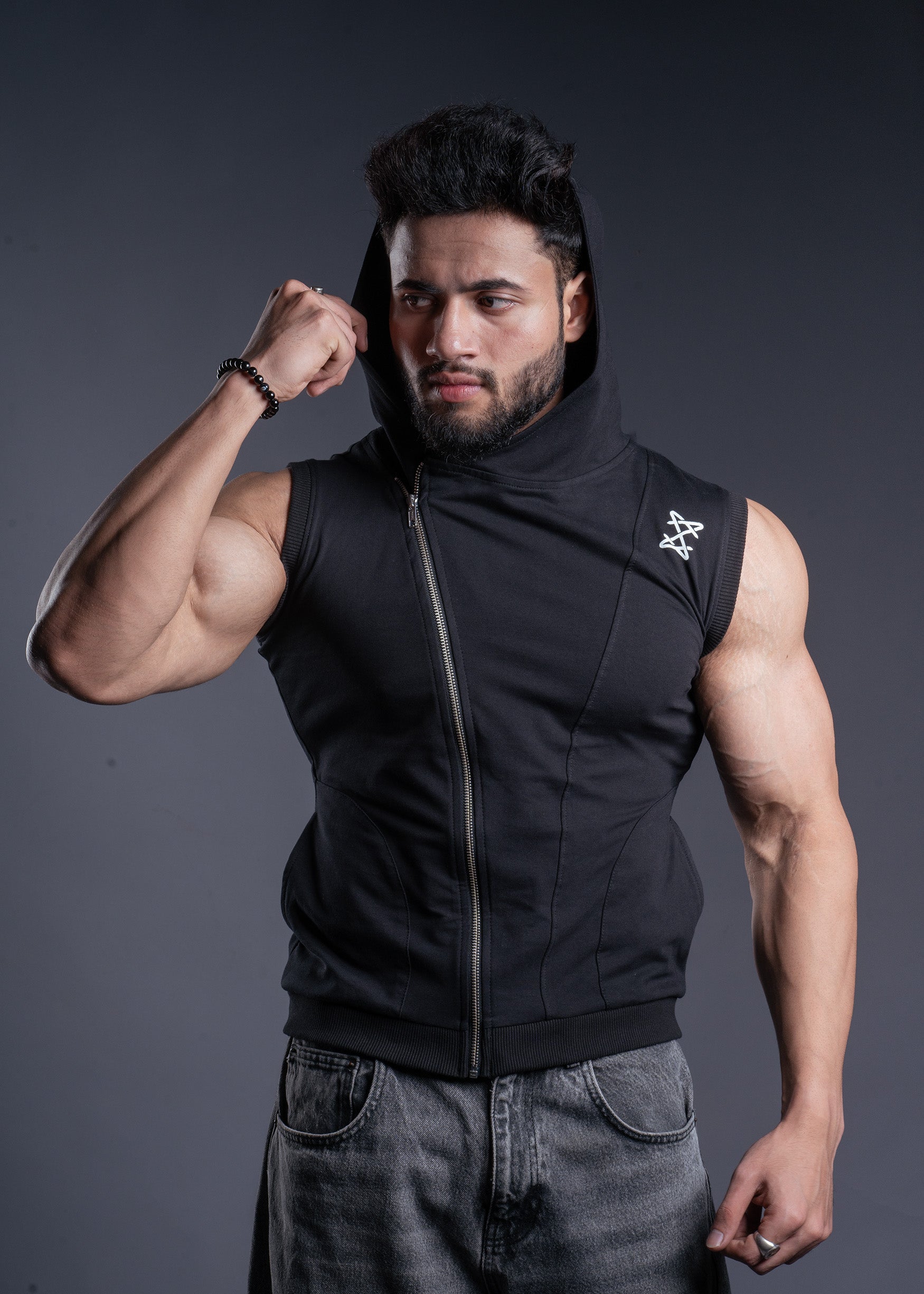 ARMFLEX SLEEVELESS ZIP HOODIE - Premium  from LAYERZZ - Just Rs. 1199! Shop now at LAYERZZ